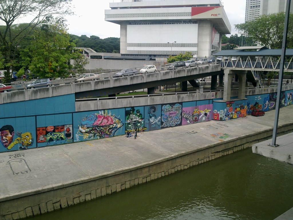 kl-lrt-graffiti